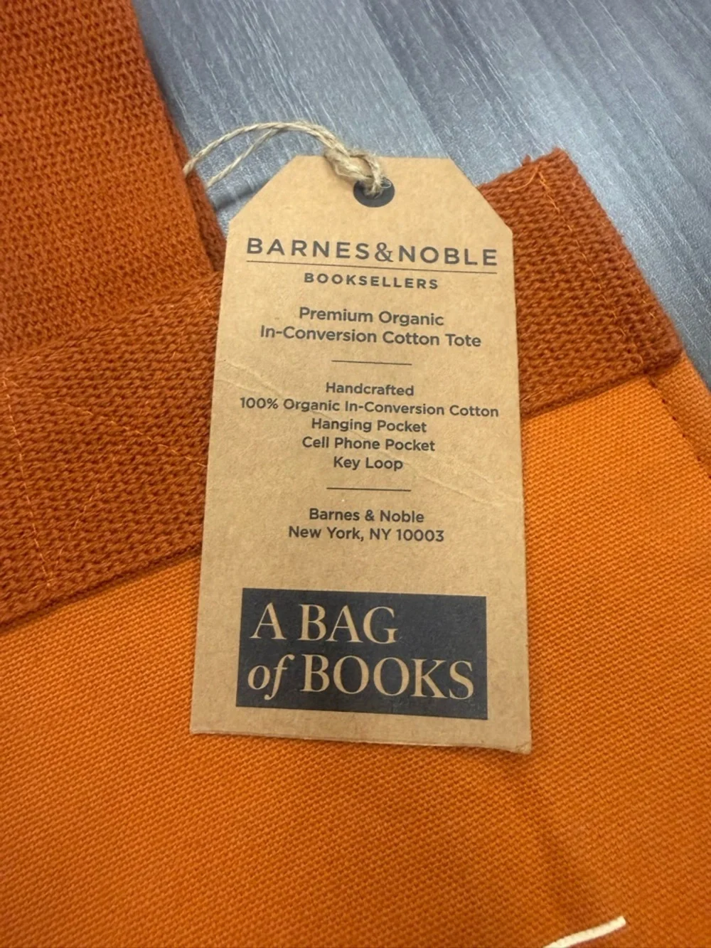 Barnes & Noble “A Bag of Books” Tote Bag 100% Cotton Rust Orange Canvas 15x14x5